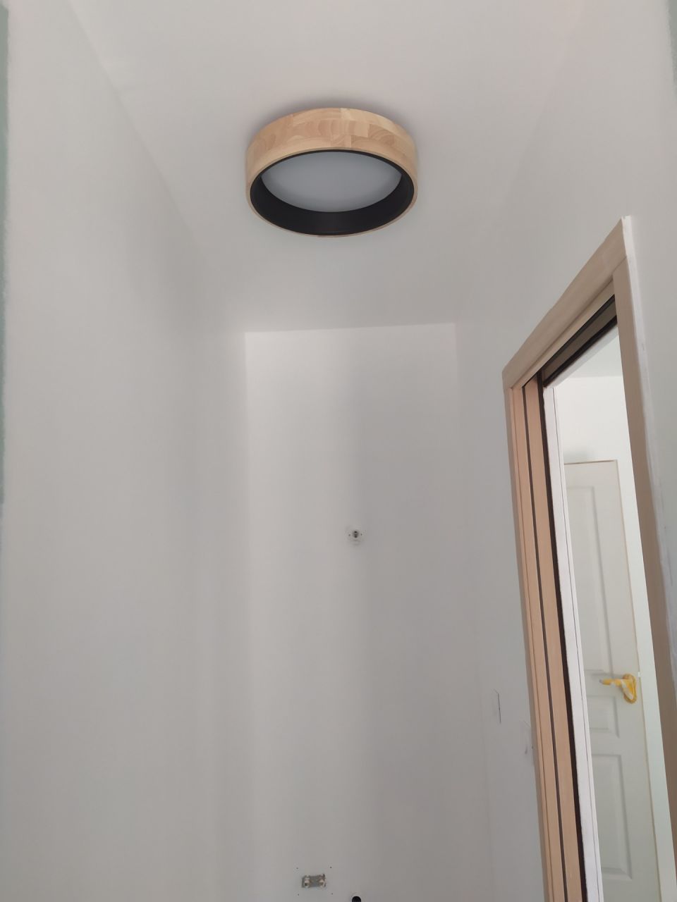 Plafonnier de chez SKLUM petit modèle