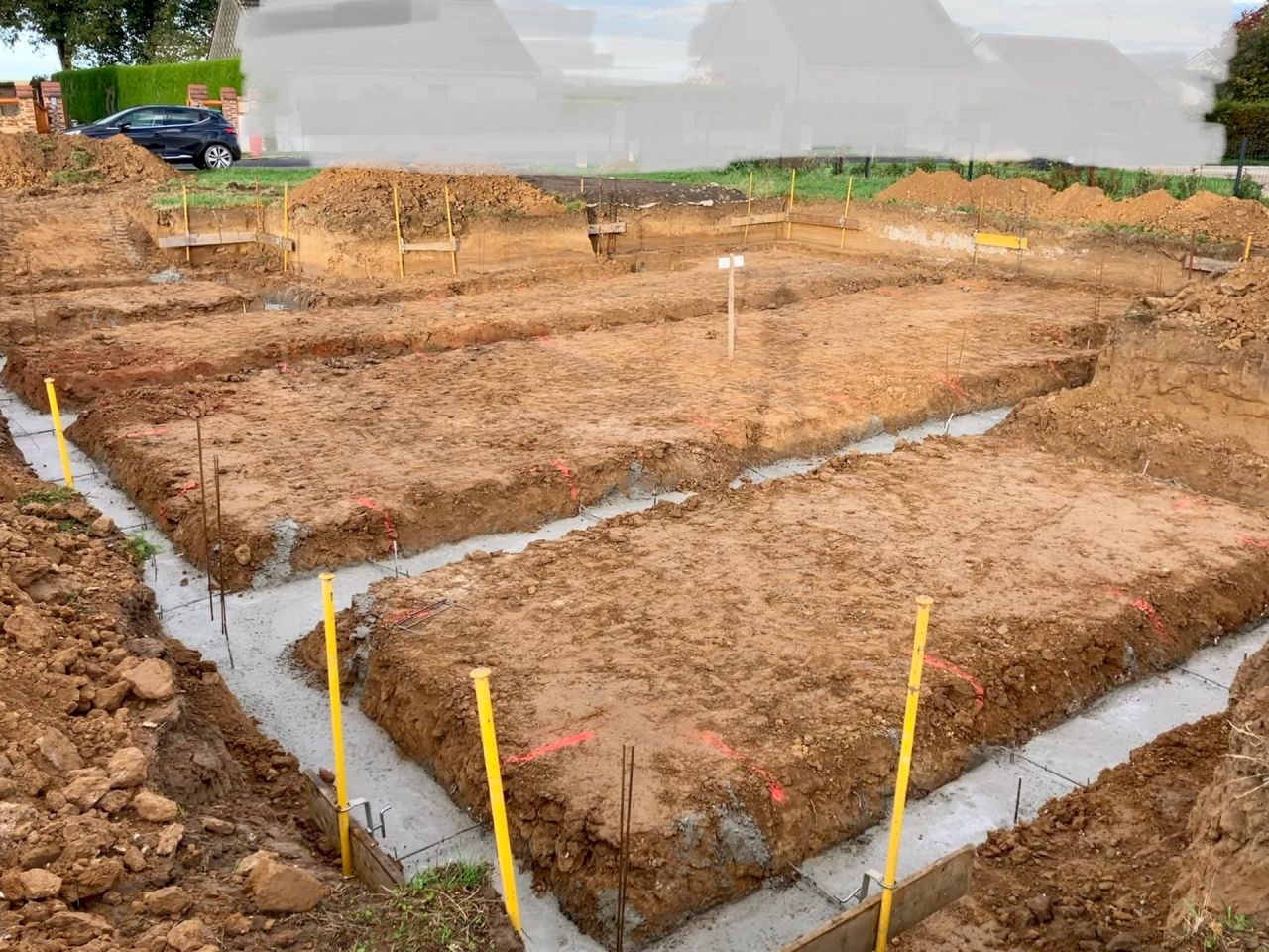 Début des fondations, béton de propreté