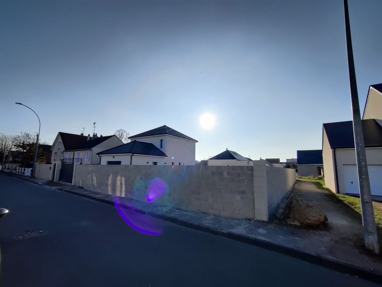 Vue extérieure, clôture