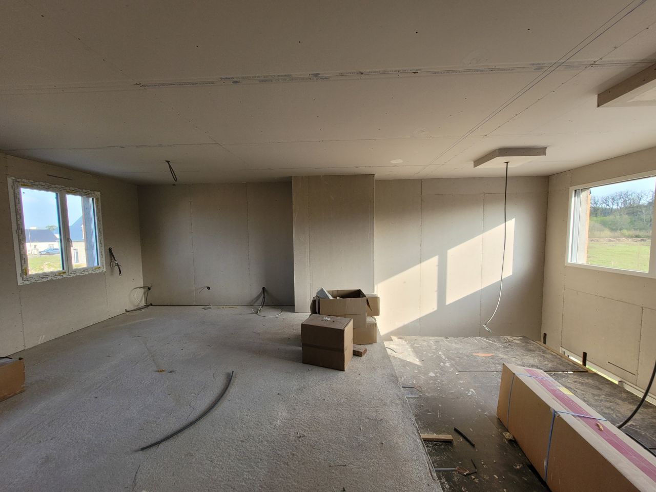 Cloisons de l'étage : mezzanine
