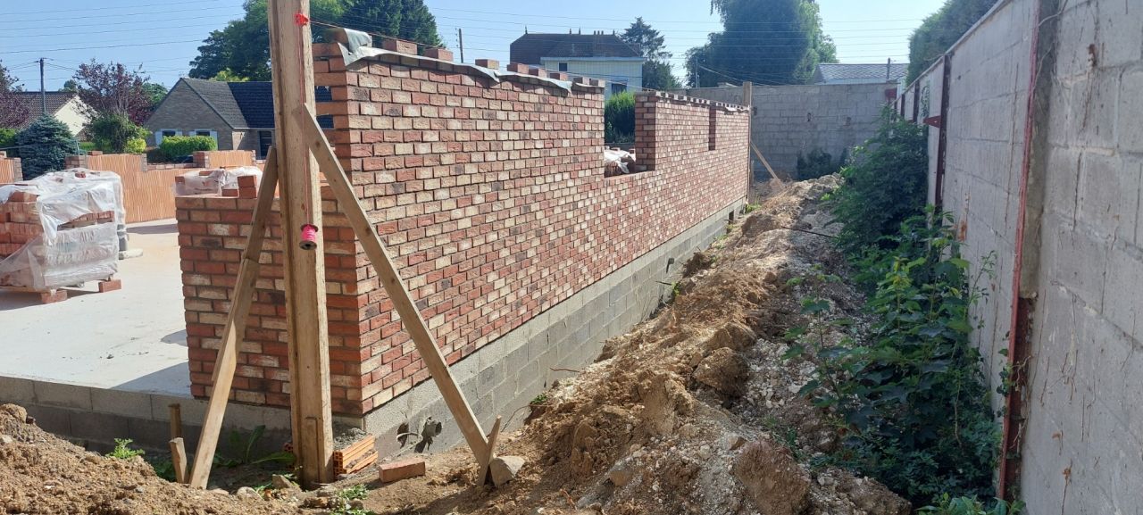 Mur composite, porotherm plus brique moule main vandersanden type baroque
