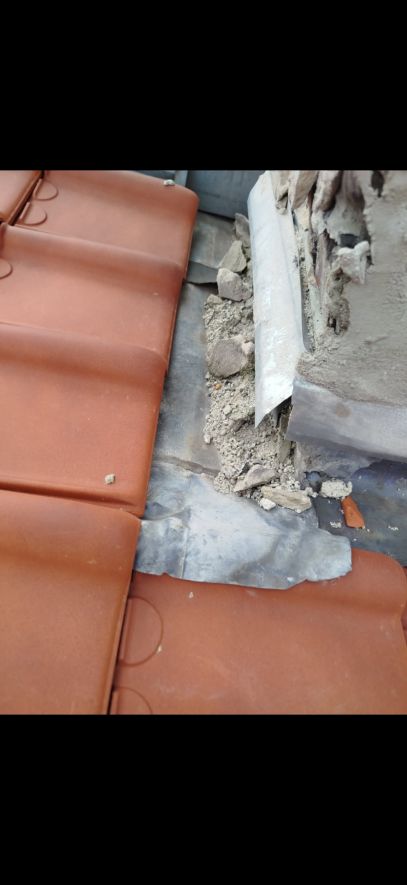 Zinguerie en tat aprs livraison du chantier. Voici ma toiute "neuve"