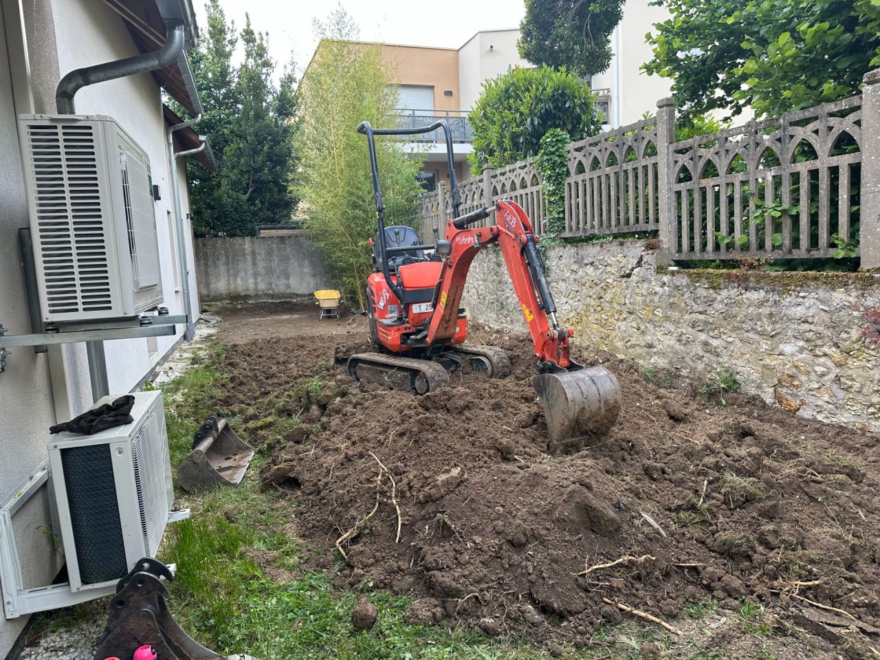 Dbut des travaux de terrassement - ouverture du chantier