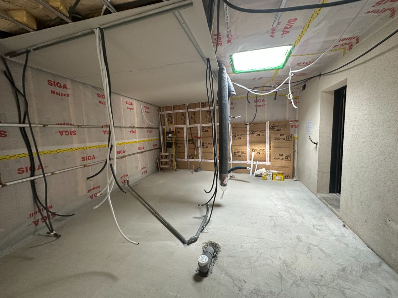 Dbut du placage et travaux electriques