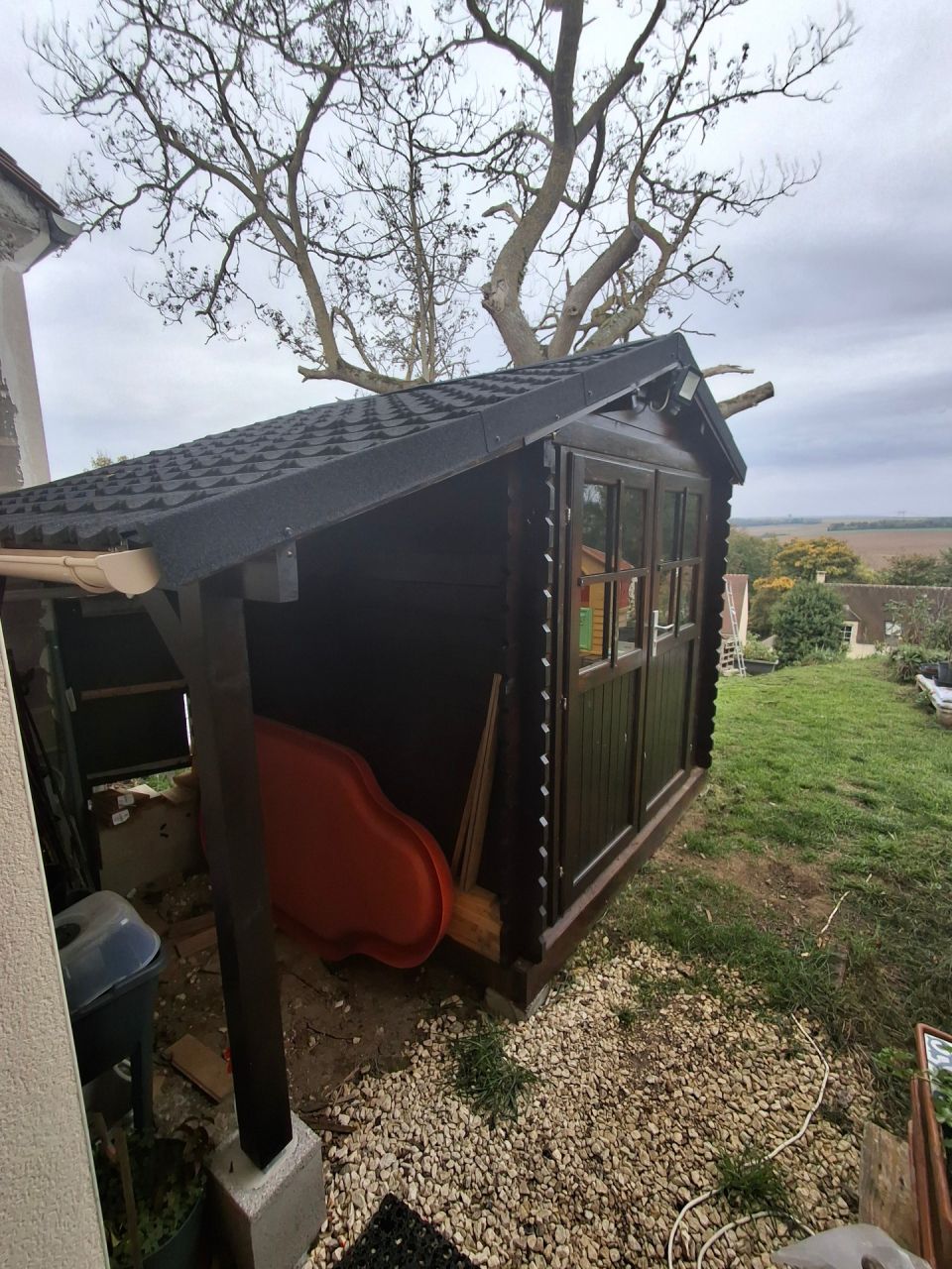 Installation de l'abri de jardin