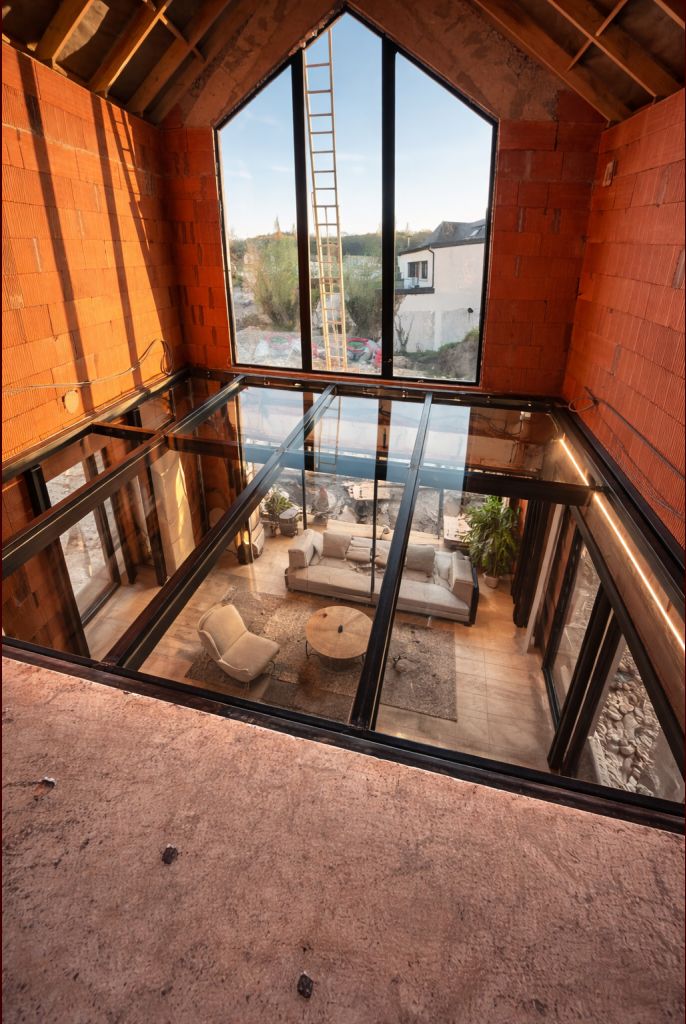 Structure sol en verre