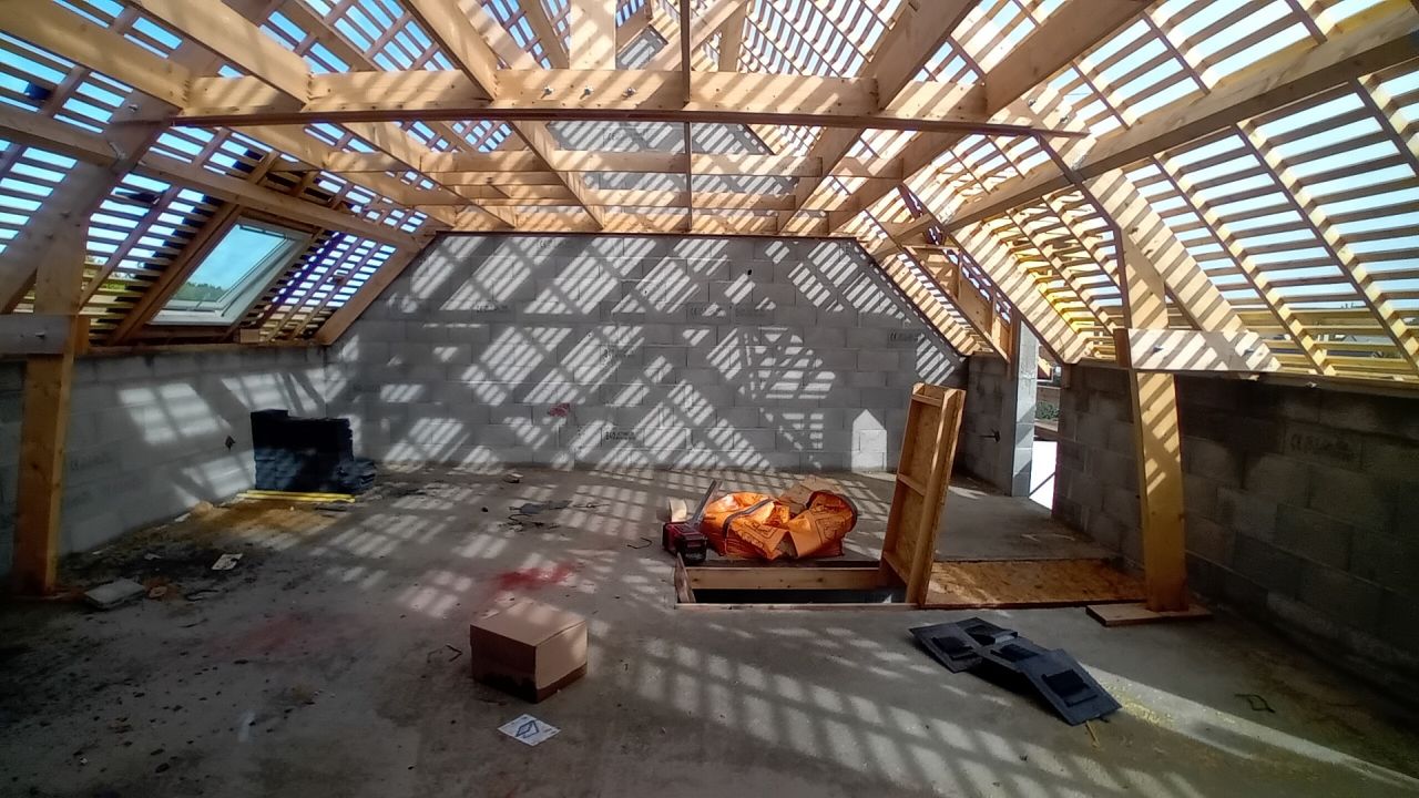 https://media1.forumconstruire.com/photo/large/1990443.jpg