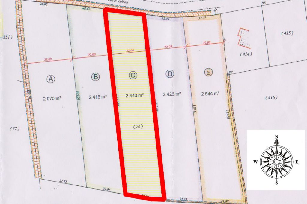 Notre parcelle : l'entre est au nord.