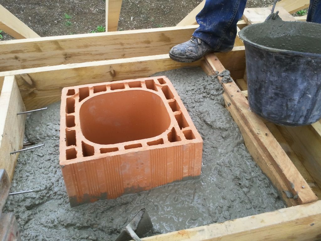 Chevêtre 1 en cours de coulage