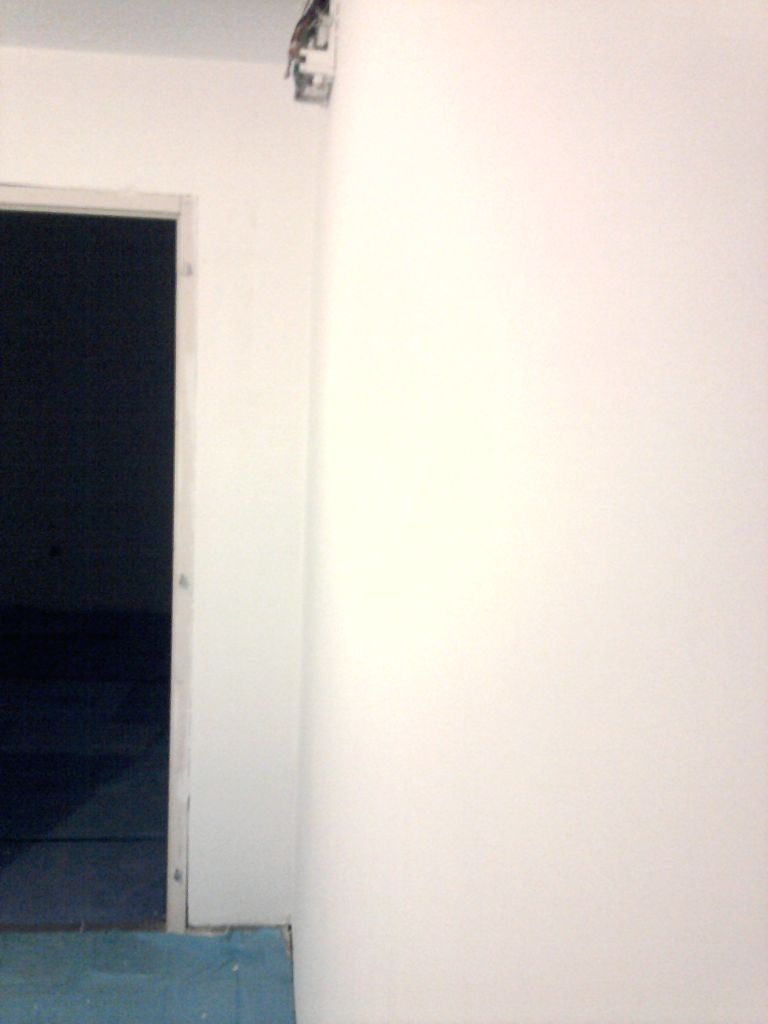Blanc, c'est blanc ...
<br />
Et pourtant, on ne voit aucune trace 
<br />
Le double ratissage a été utile