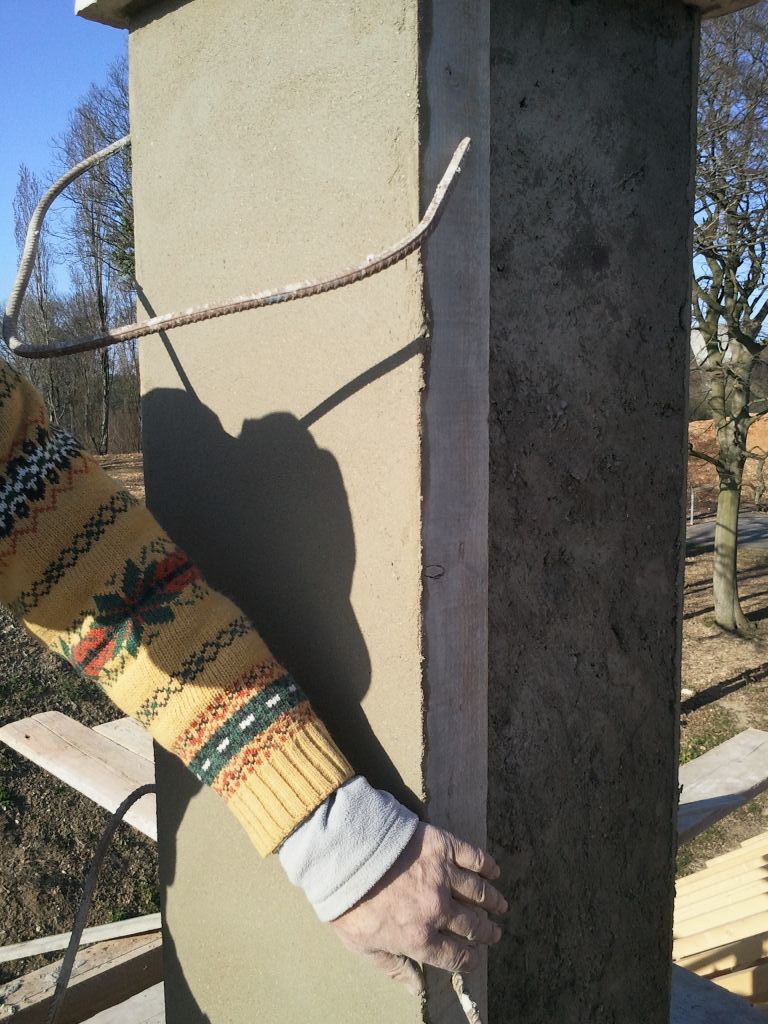 Vue dégrossi et enduit à coté