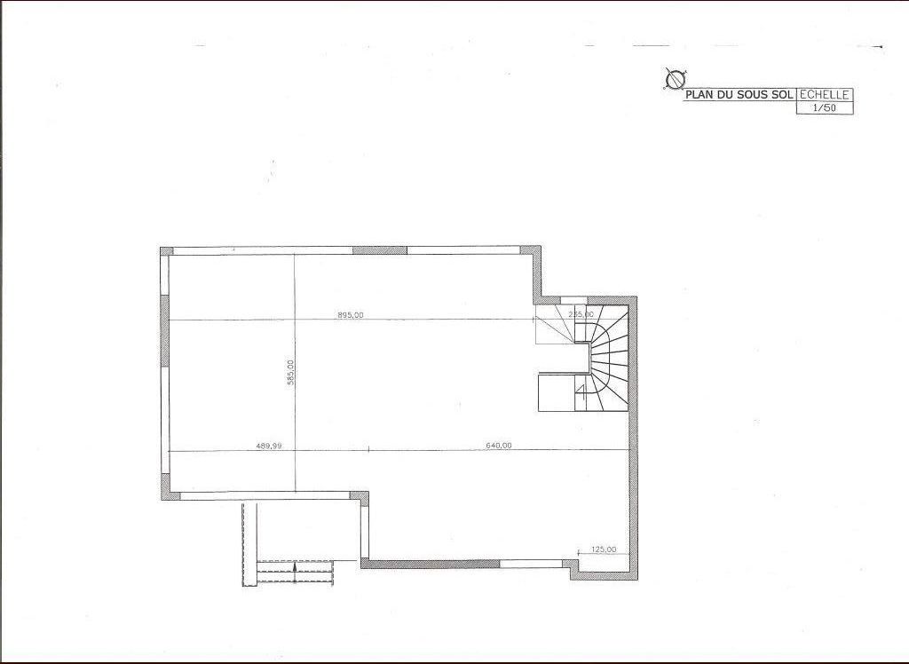 Plan du sous sol actuel, ncessite quelques modifications car on souhaiterait l'escalier au milieu