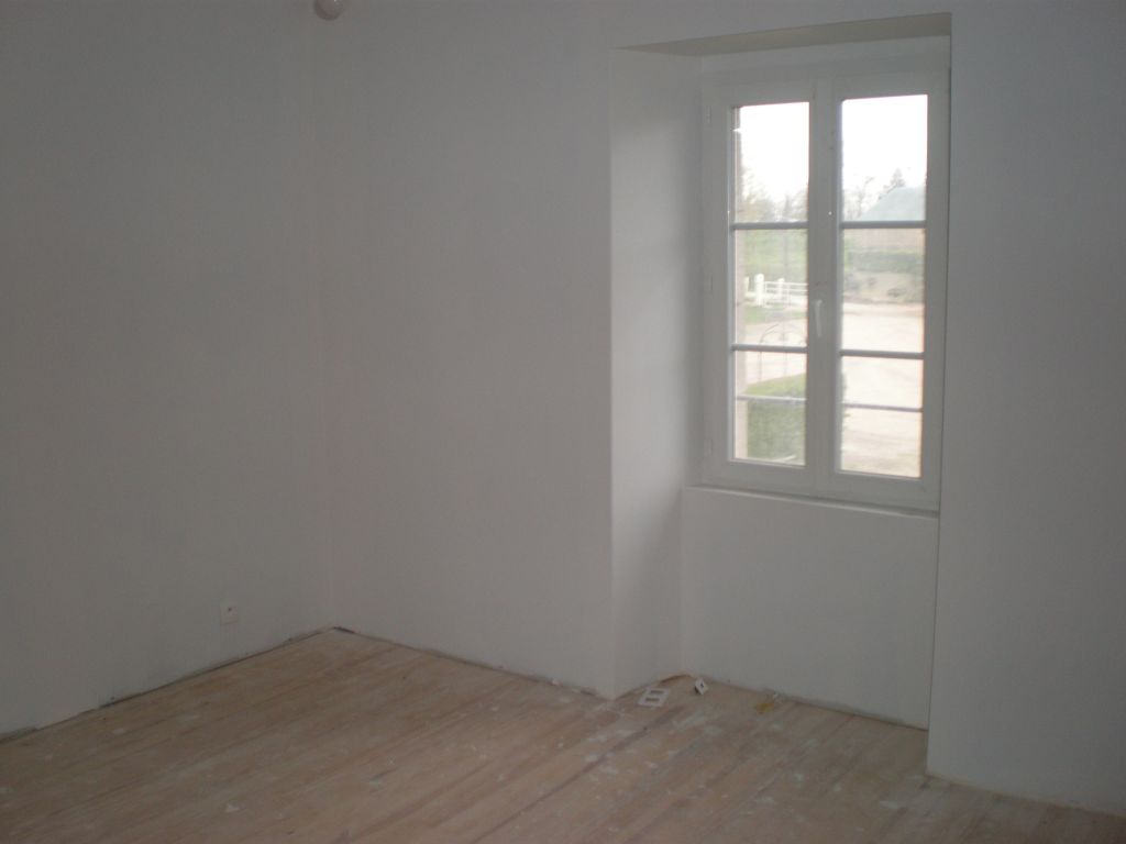 Premieres couches dans la chambre 3