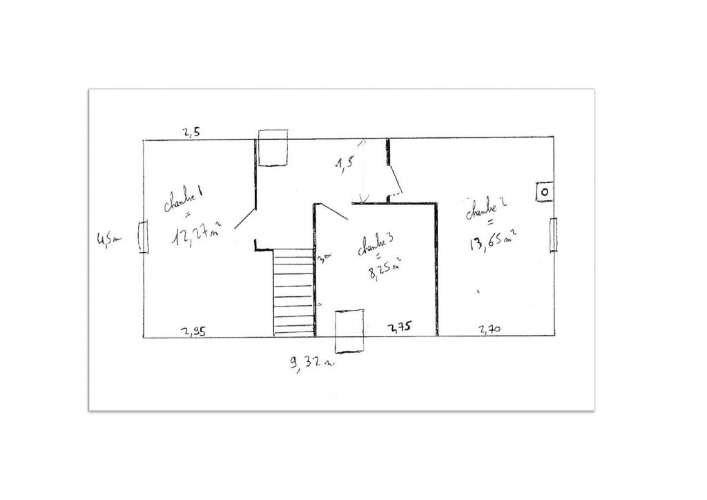 Voici un croquis de notre tage