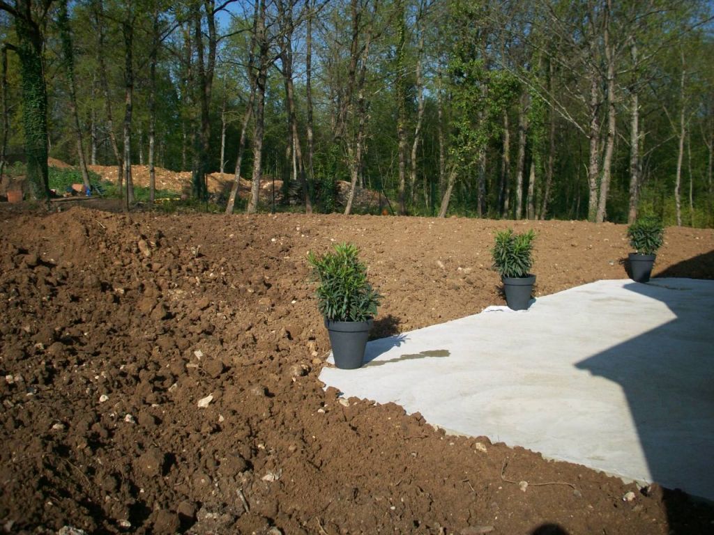 L'aménagement du terrain.