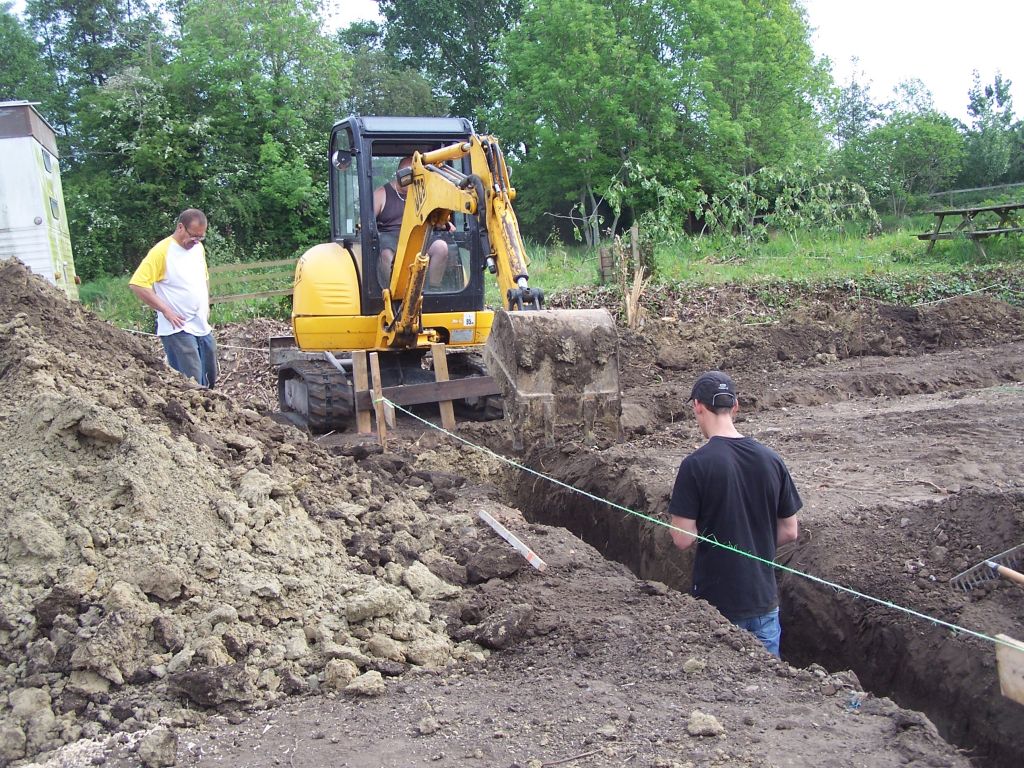Terrassement des fouilles pour les fondations
