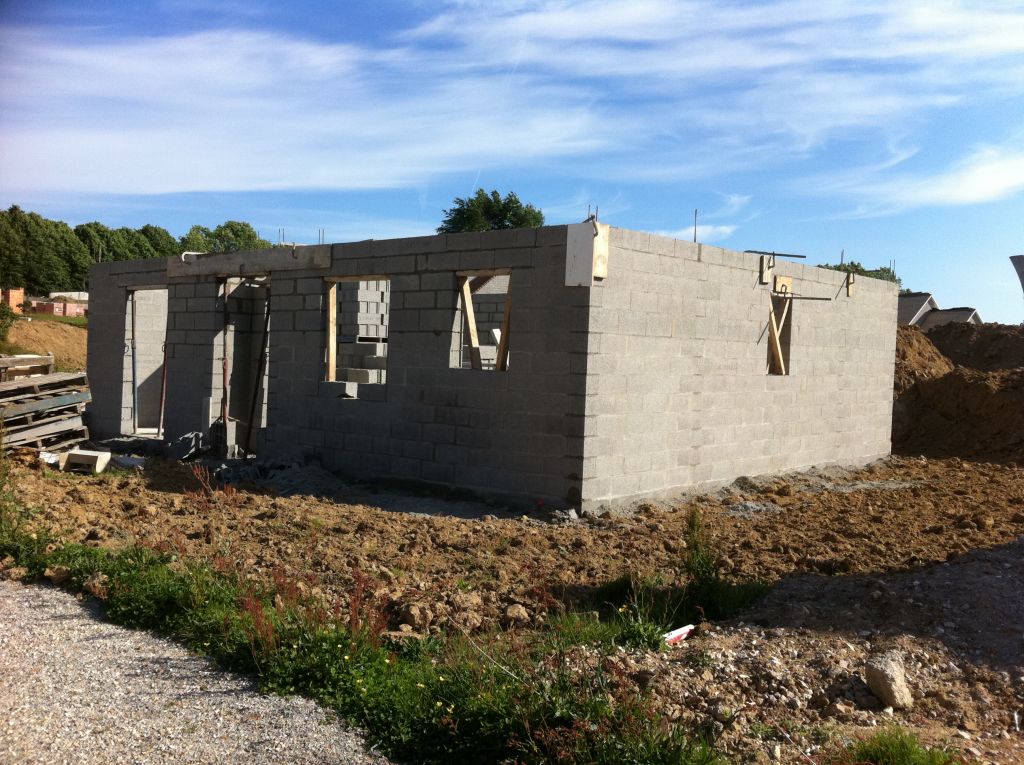 Vue de l'angle ct droit de la maison