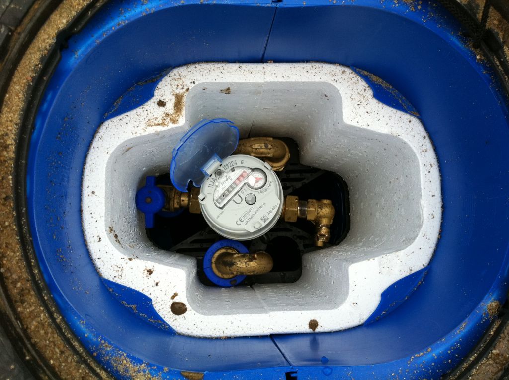 compteur d'eau de chantier posé