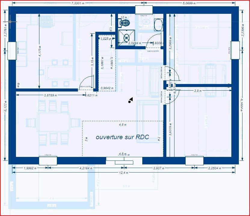 3chambres, 1salle de bain , 1 pice vido /bureau.
<br />
Une ouverture sur le RDC.