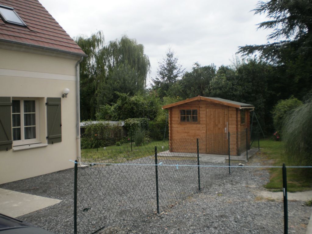 l'installation de l'abri est terminée