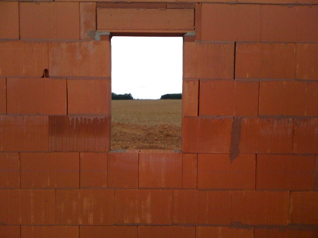 Fentre du cellier vue de l'intrieur