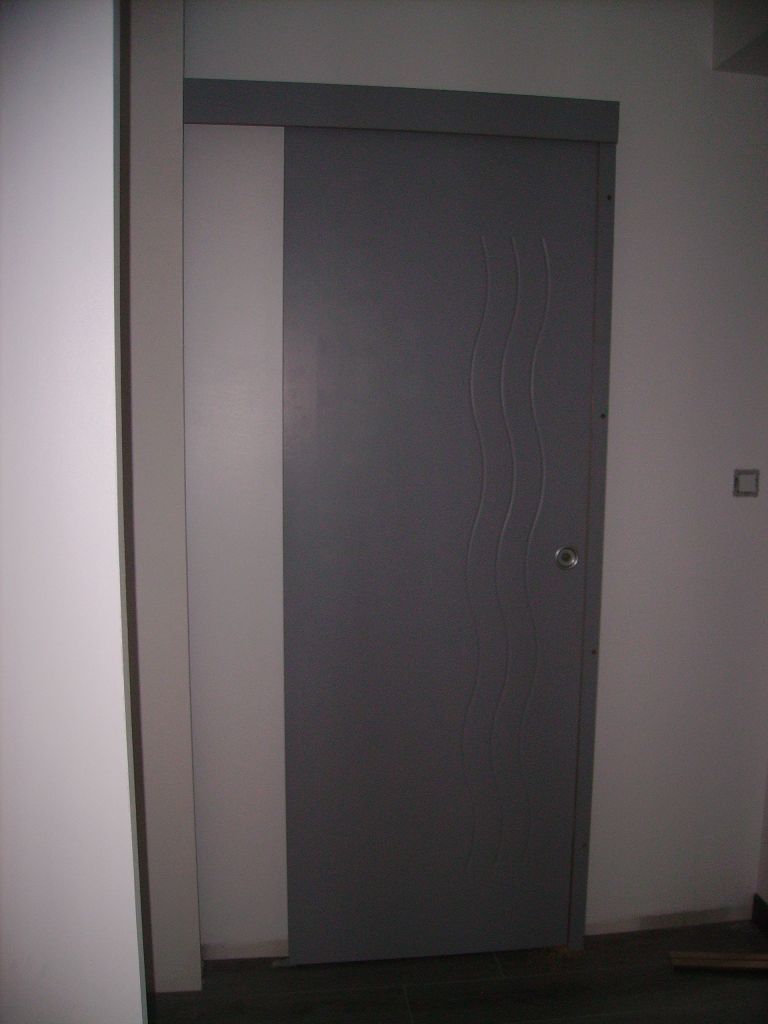 porte sur chassis coulissant SDB