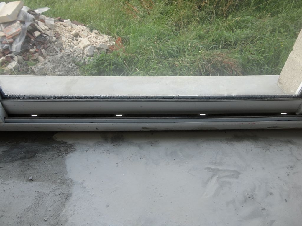 Busette pour trou de drainage de fenêtre PVC