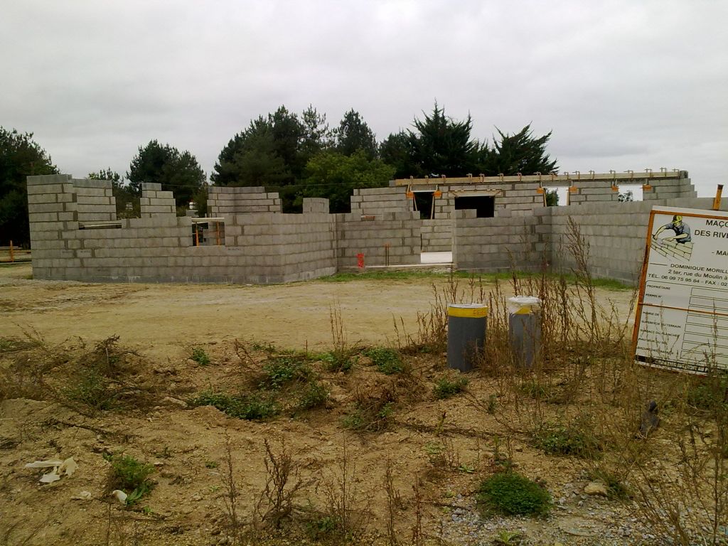 Les murs et la pose des coffres de volet roulant en L