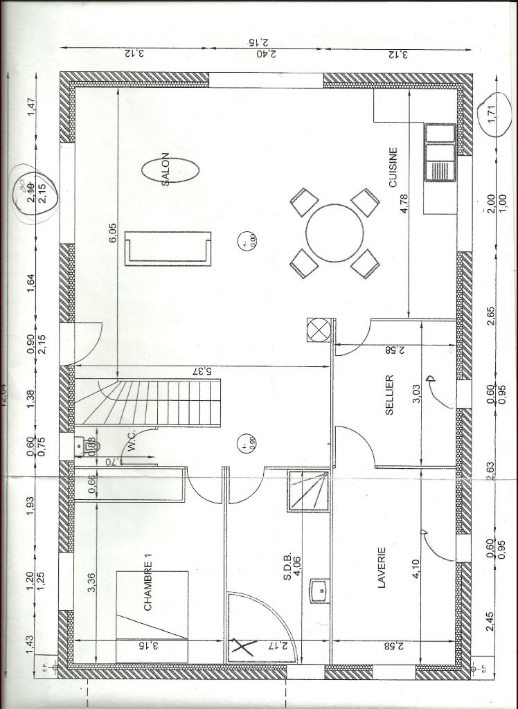 Voici le plan de rez de chausse.
<br />
Je sais!!!!!! Il y a une erreur  "cellier"!!!!