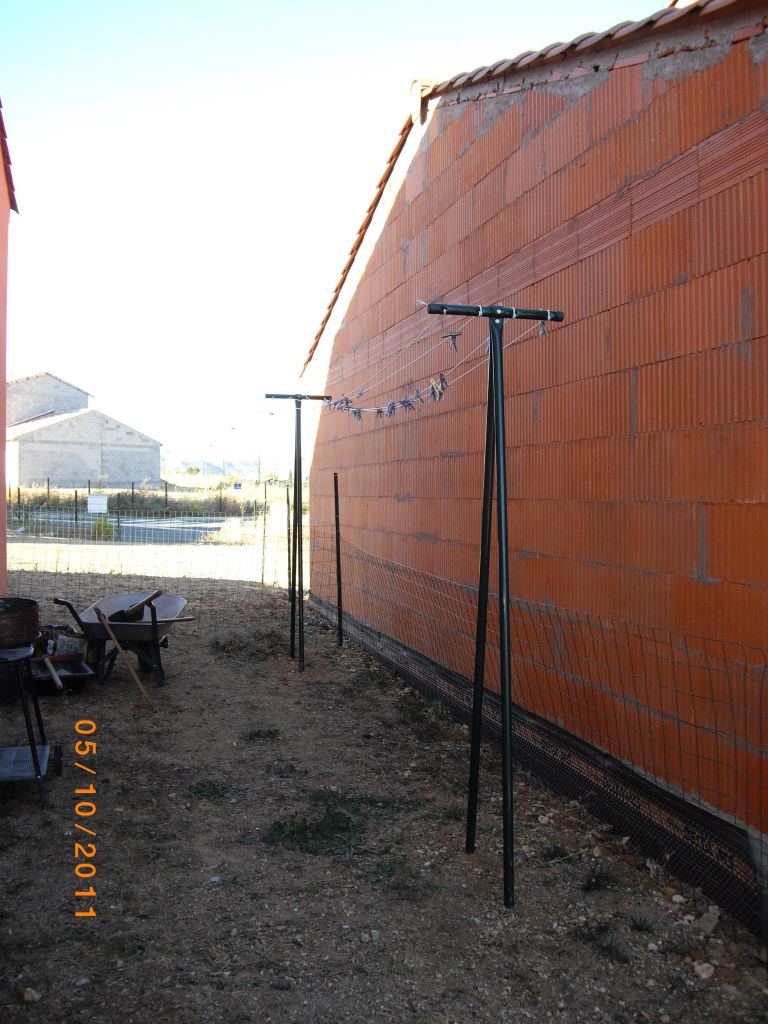 ettendoir � linge scell� et cloture provisoire!!!
