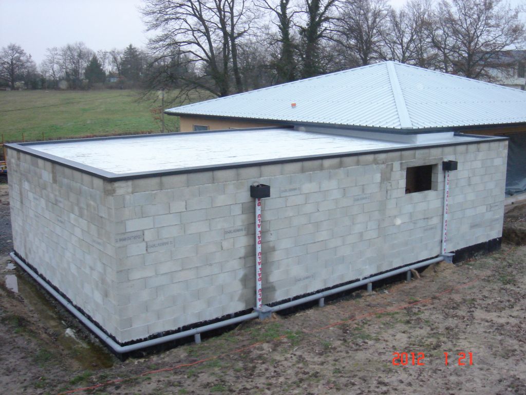 Pose de la membrane sur le garage