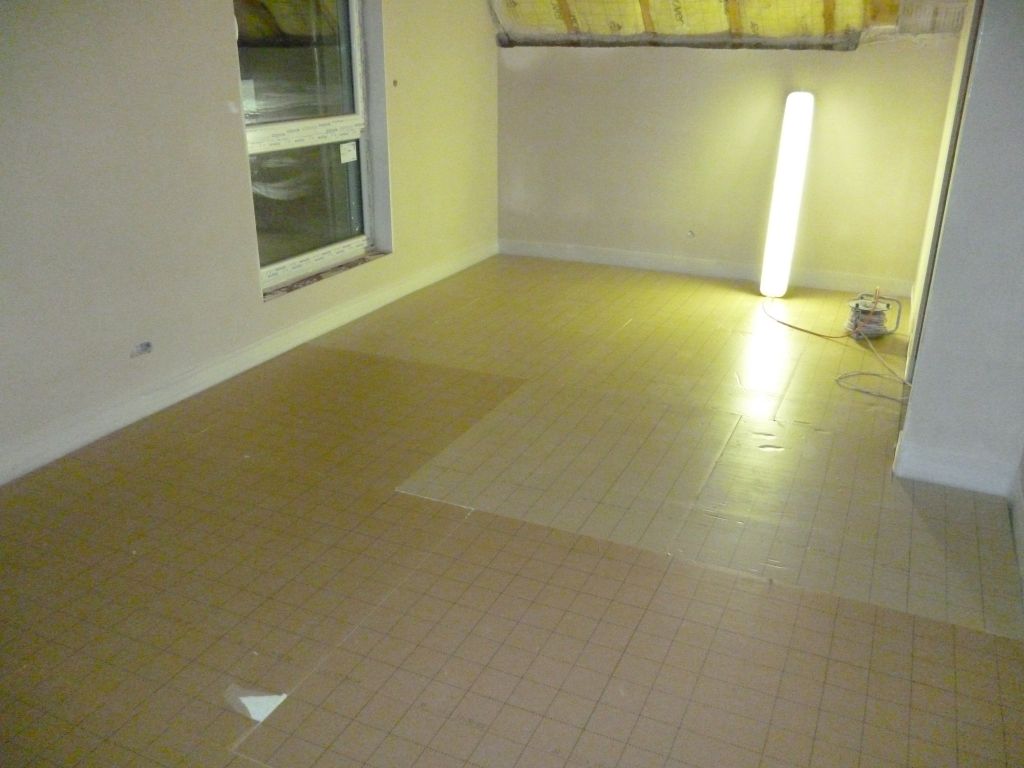 Isolation des sols: chambre de Hugo terminée