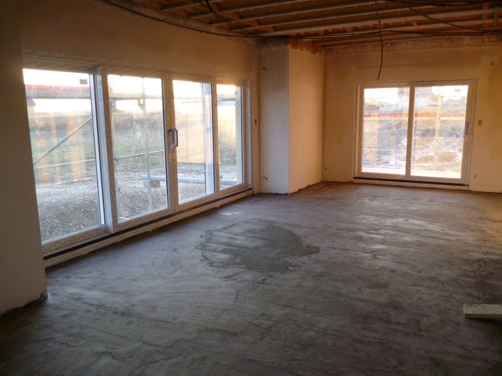 Ragréage du rez de chaussée: vue sur la salle à manger