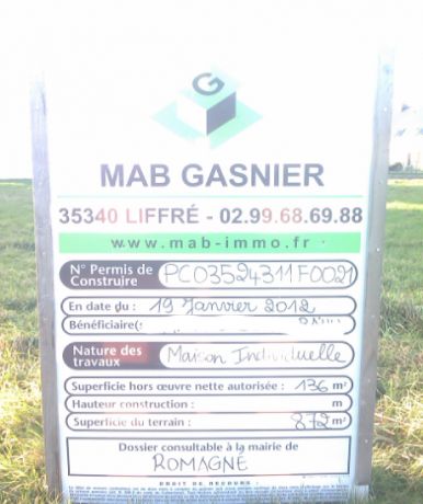 affichage du PC sur notre terrain le terrassement ne devrait pas tarder