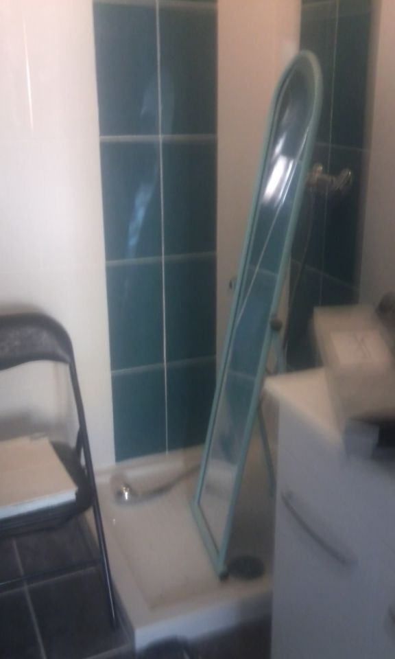 la salle d'eau de notre chambre