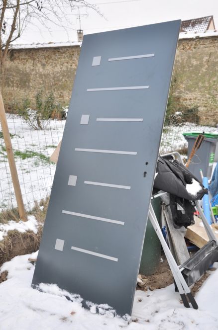 Rsolution de la rserve "porte d'entre raye" - 2
<br />
Voici la porte repeinte