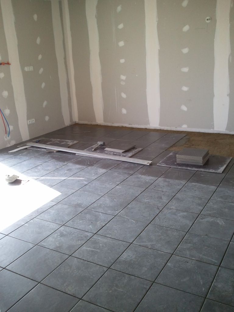 pose scellée du carrelage