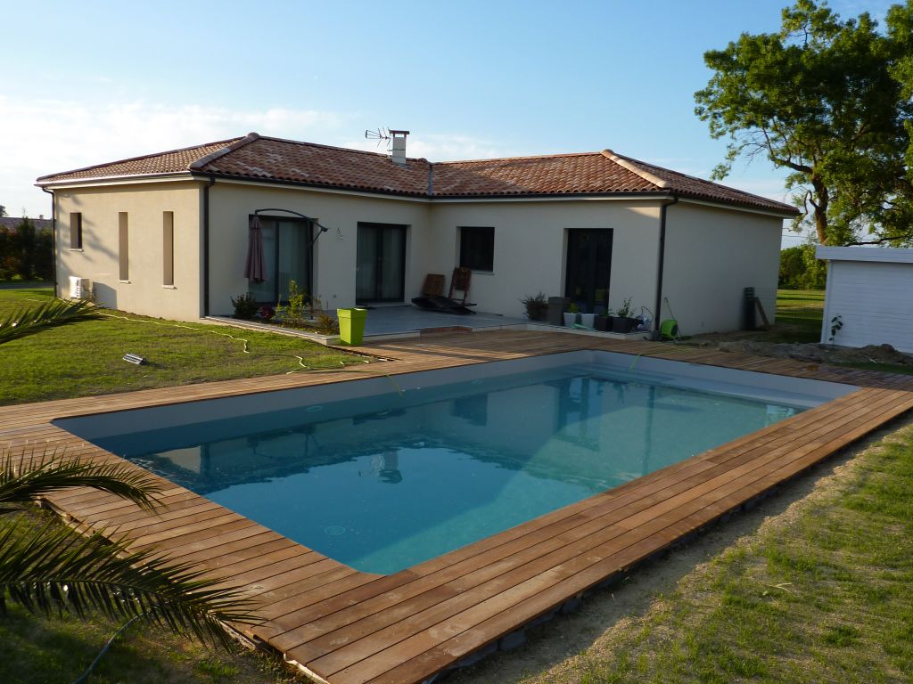 Piscine - Bourg St Bernard (Haute Garonne - 31) - mai 2012 - Photo #498327 par quiky31 Piscine - Bourg St Bernard (Haute Garonne - 31) - mai 2012 - Photo #498327 par quiky31