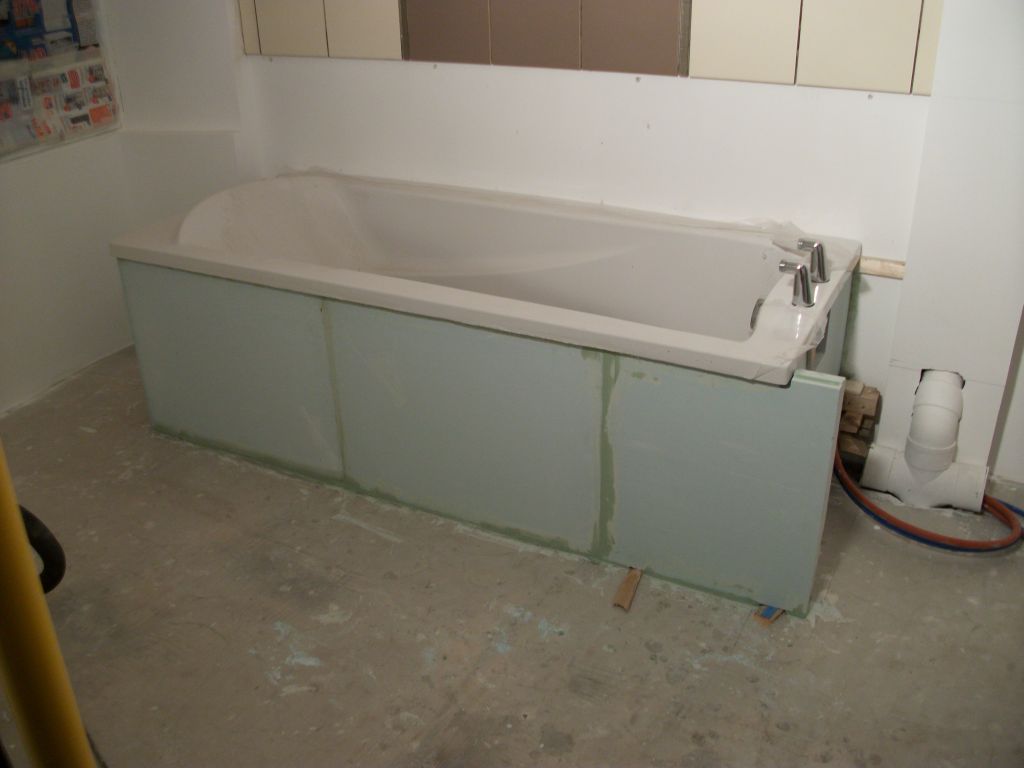 tablier de baignoire en carreaux hydro