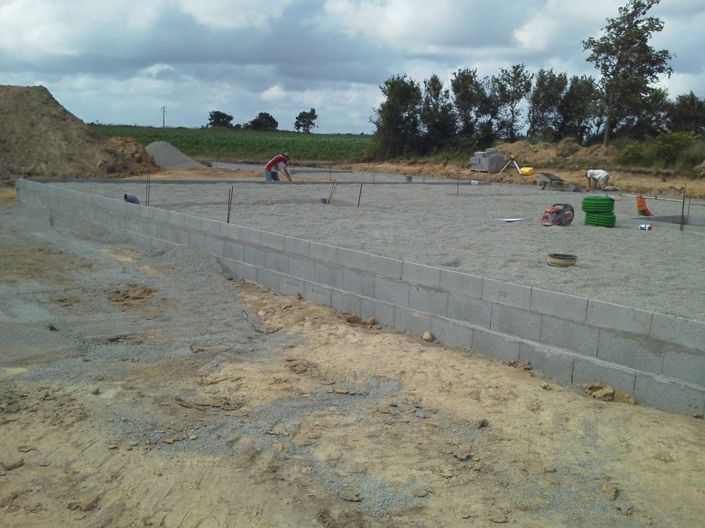 evolution du chantier,mise en place du remblaie vendredi.