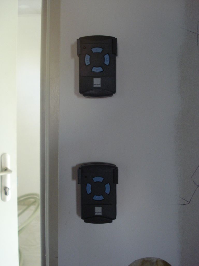 commandes de l'ouverture de porte de garage