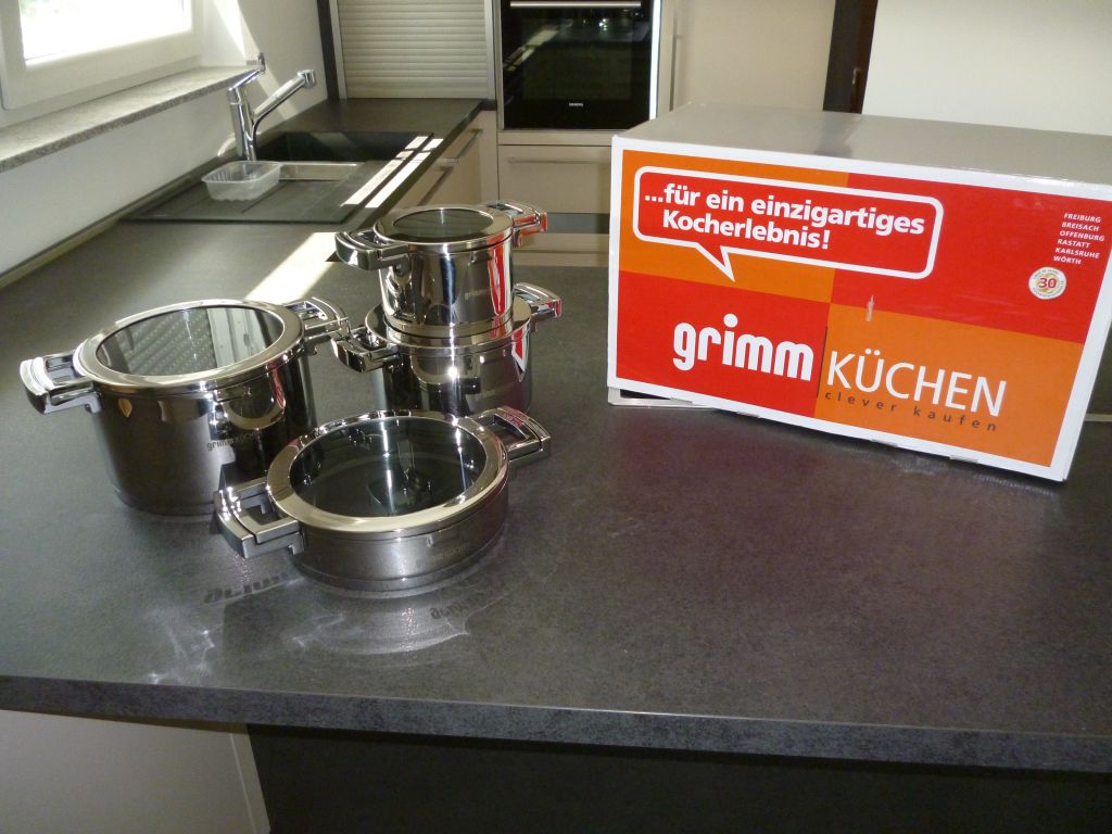 Batterie de casseroles Berghoff reçue en cadeau de la part du cuisiniste