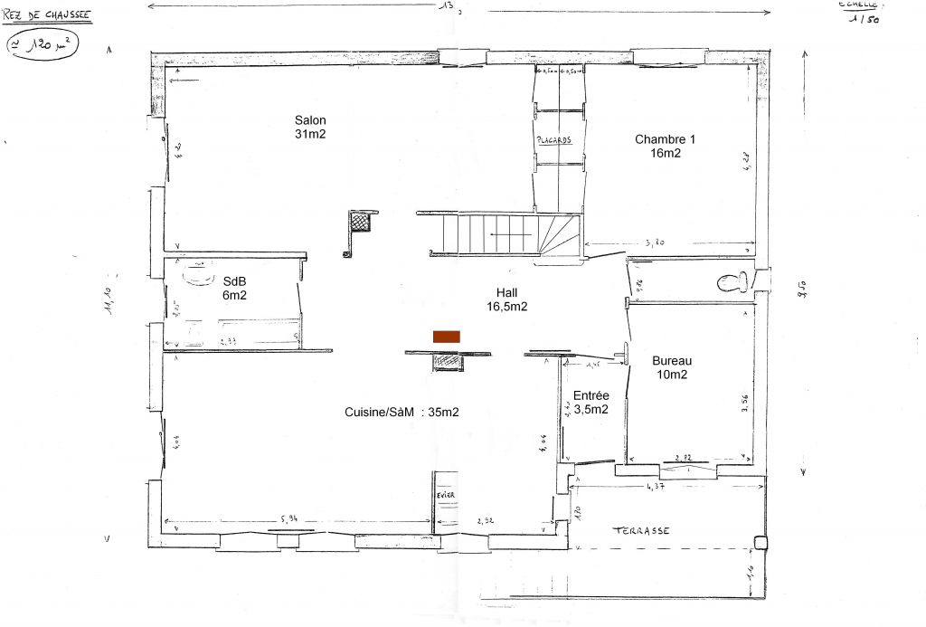 plan rdc. le rectangle rouge correspond  la position du pole