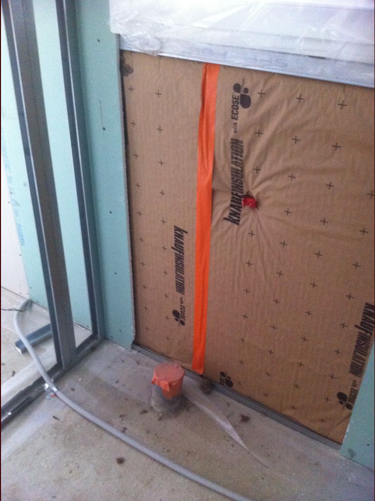 Étanchéité à l'air qui me semble pas très bien réalisée...