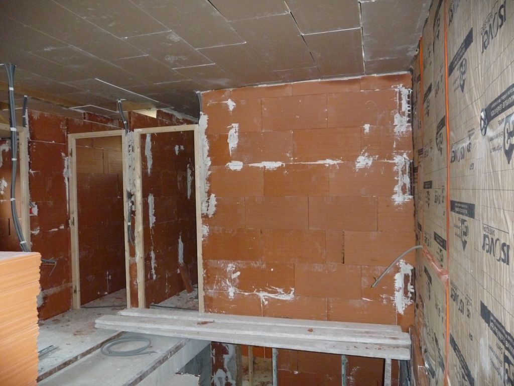 salle de bain et WC à l'étage