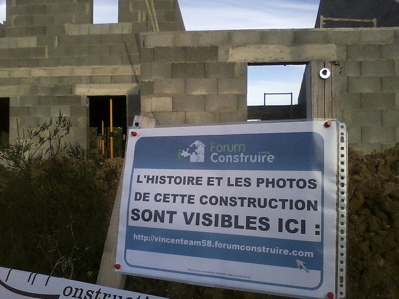 Panneau du forum. Affich le 1er octobre