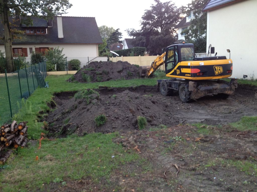 Terrassement en cours...