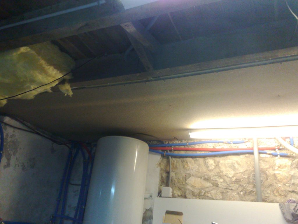 plafond en aglo du sous sol