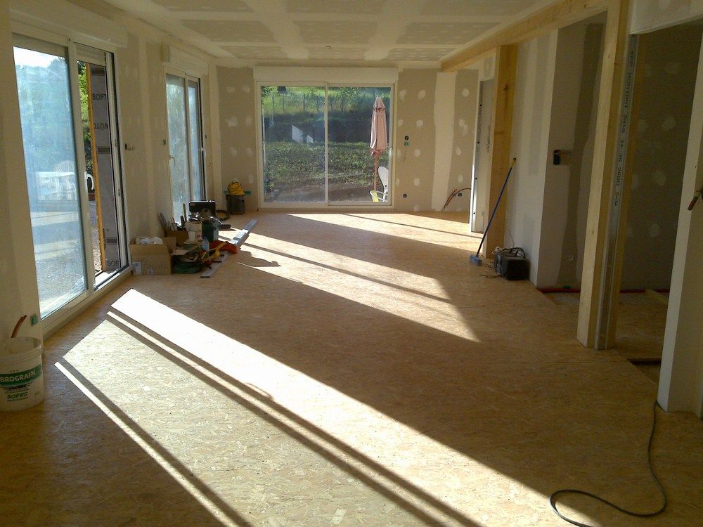 Pose du 2me plancher termine.