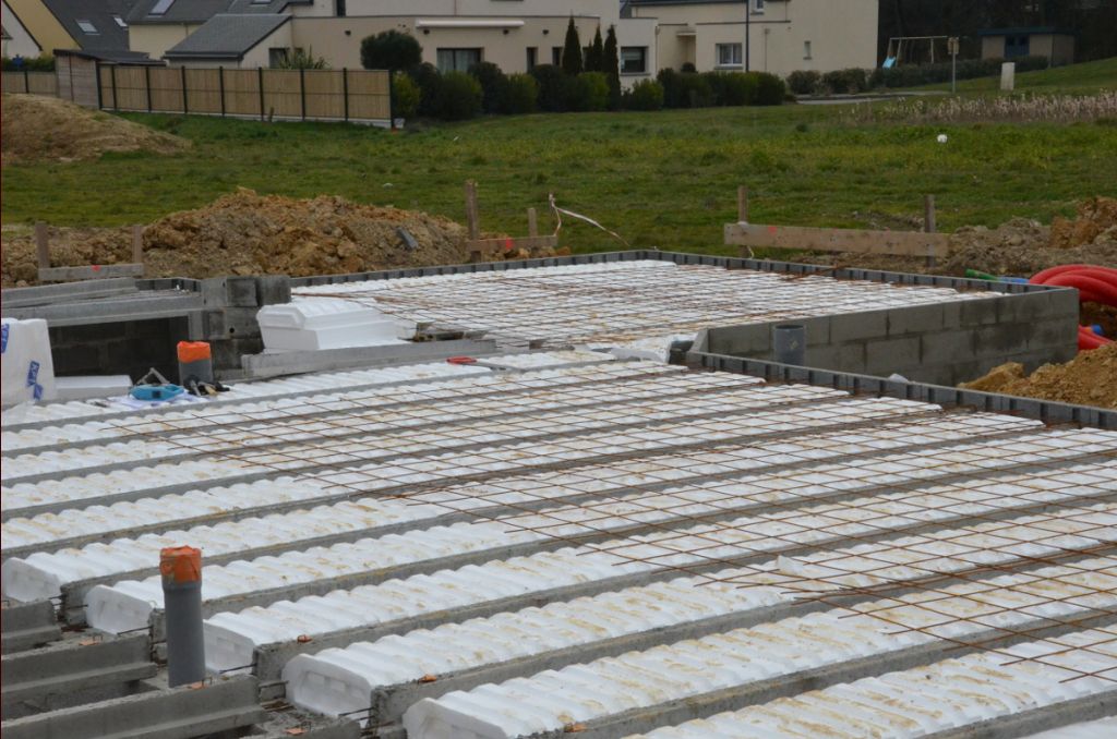 Un premier aperçu du plancher